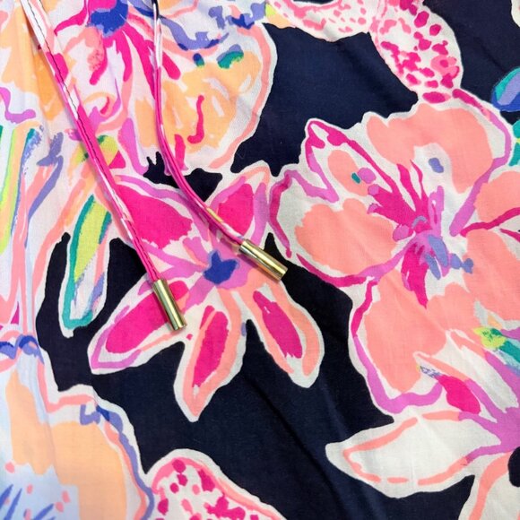 Medium Lilly Pulitzer Willa Bright Navy Tipping Point Floral Peasant Top - Picture 7 of 8